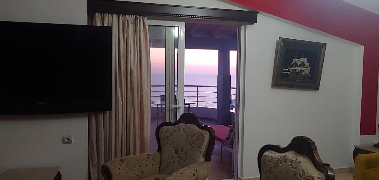 Damian Saranda Hotel Номер фото