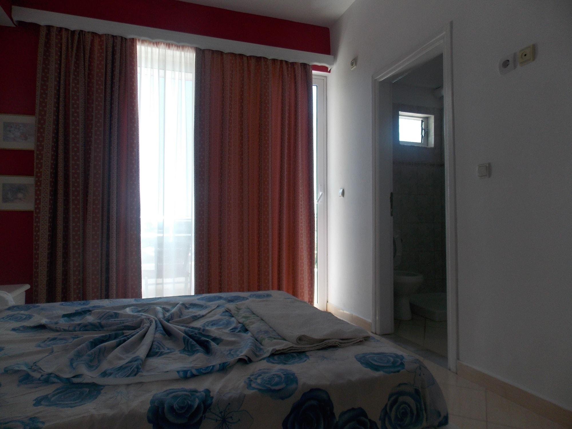 Damian Saranda Hotel Экстерьер фото